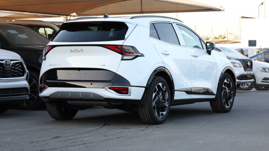 KIA SPORTAGE 1.6L GT-LINE DIESEL 2024 MODEL images