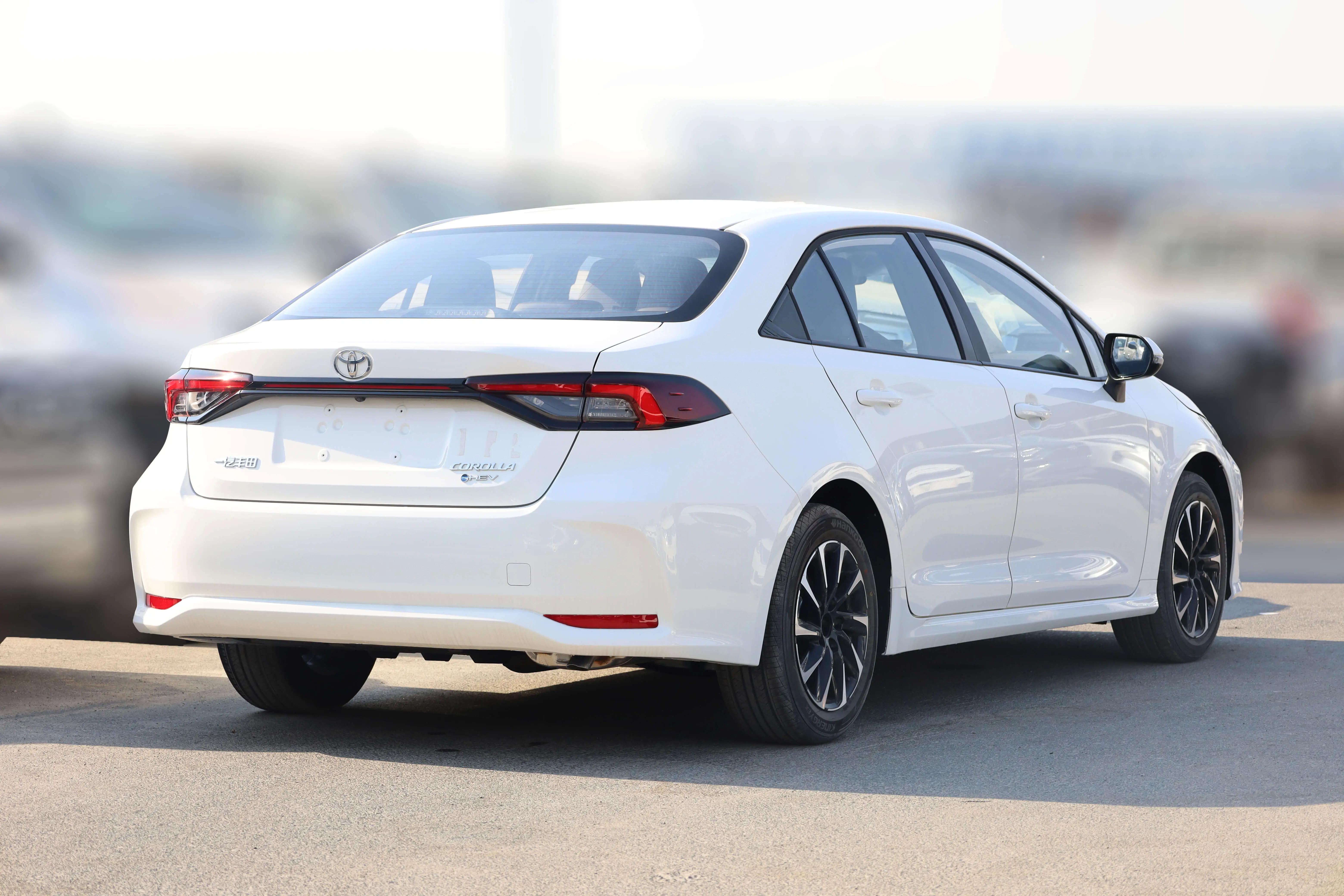 TOYOTA COROLLA 1.8L INTELLIGENT HYBRID ELITE EDITION-2026 MY images