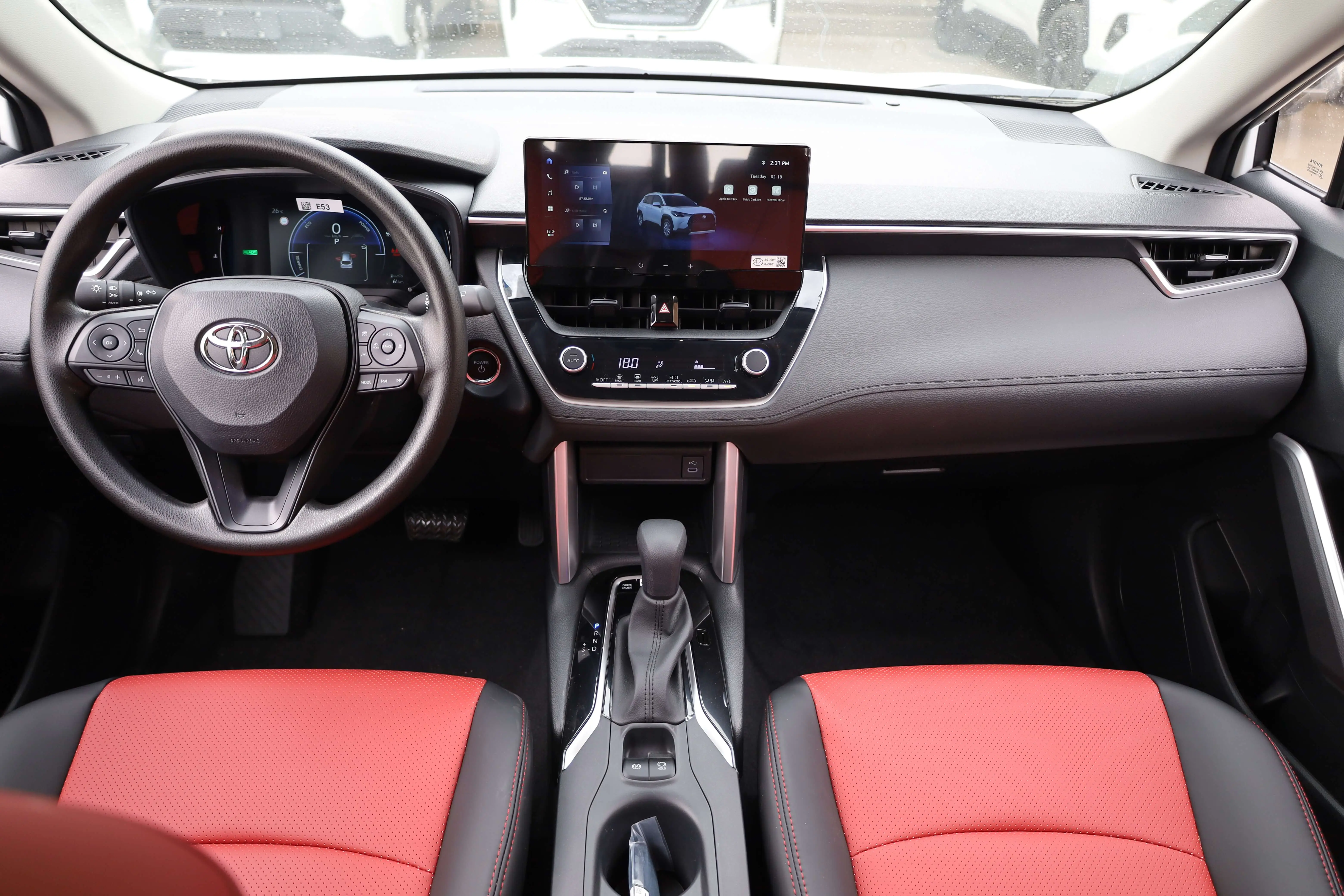 TOYOTA COROLLA CROSS 2.0L ELITE EDITION MID RANGE 2024 MODEL images