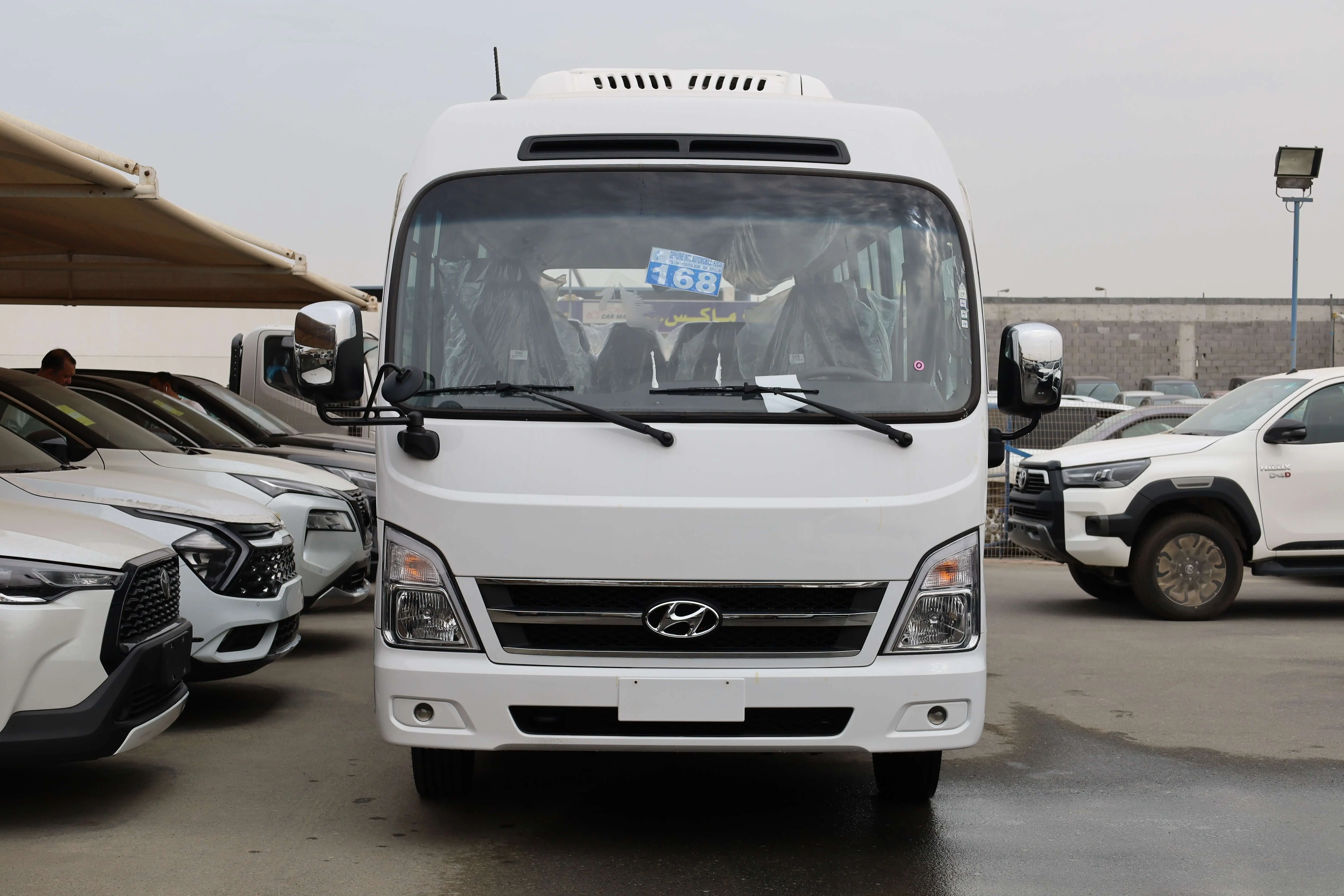 HYUNDAI COUNTY 4.0L 29-SEATER 2025 MODEL images