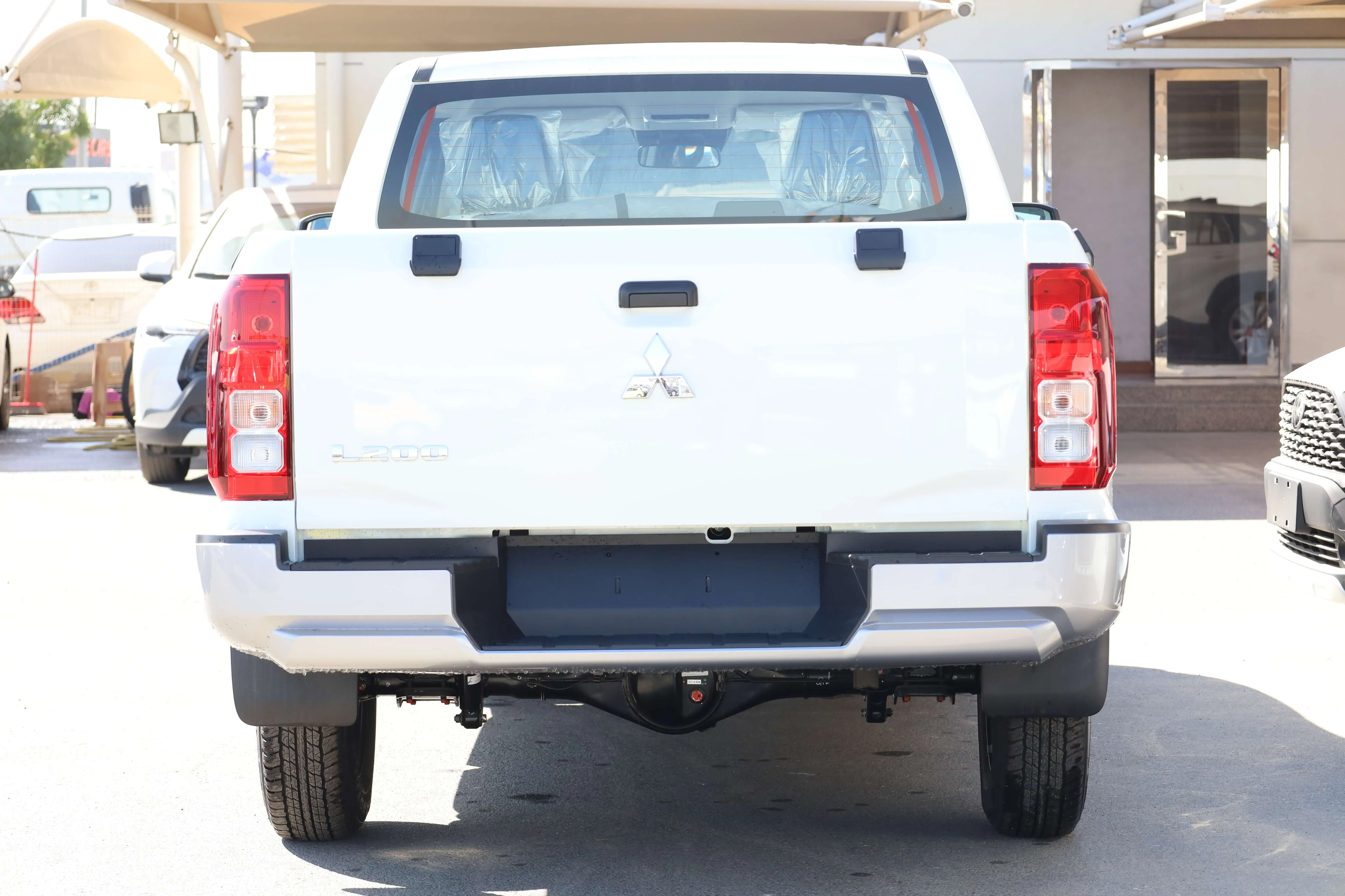 MITSUBISHI L200 BASIC 2.4L MT 2025 MODEL images