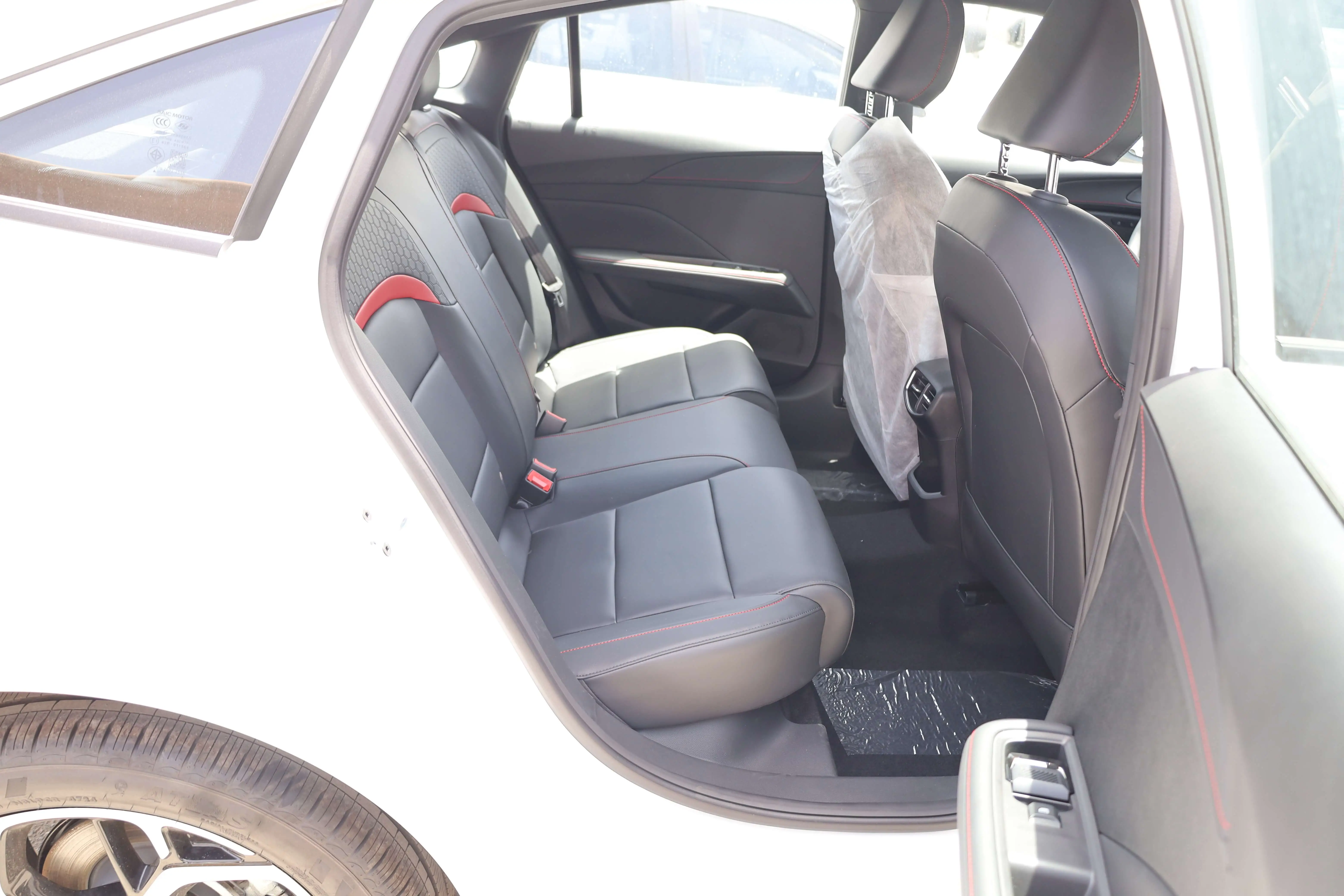 MG 5 1.5L FLAGSHIP 2025 MODEL images