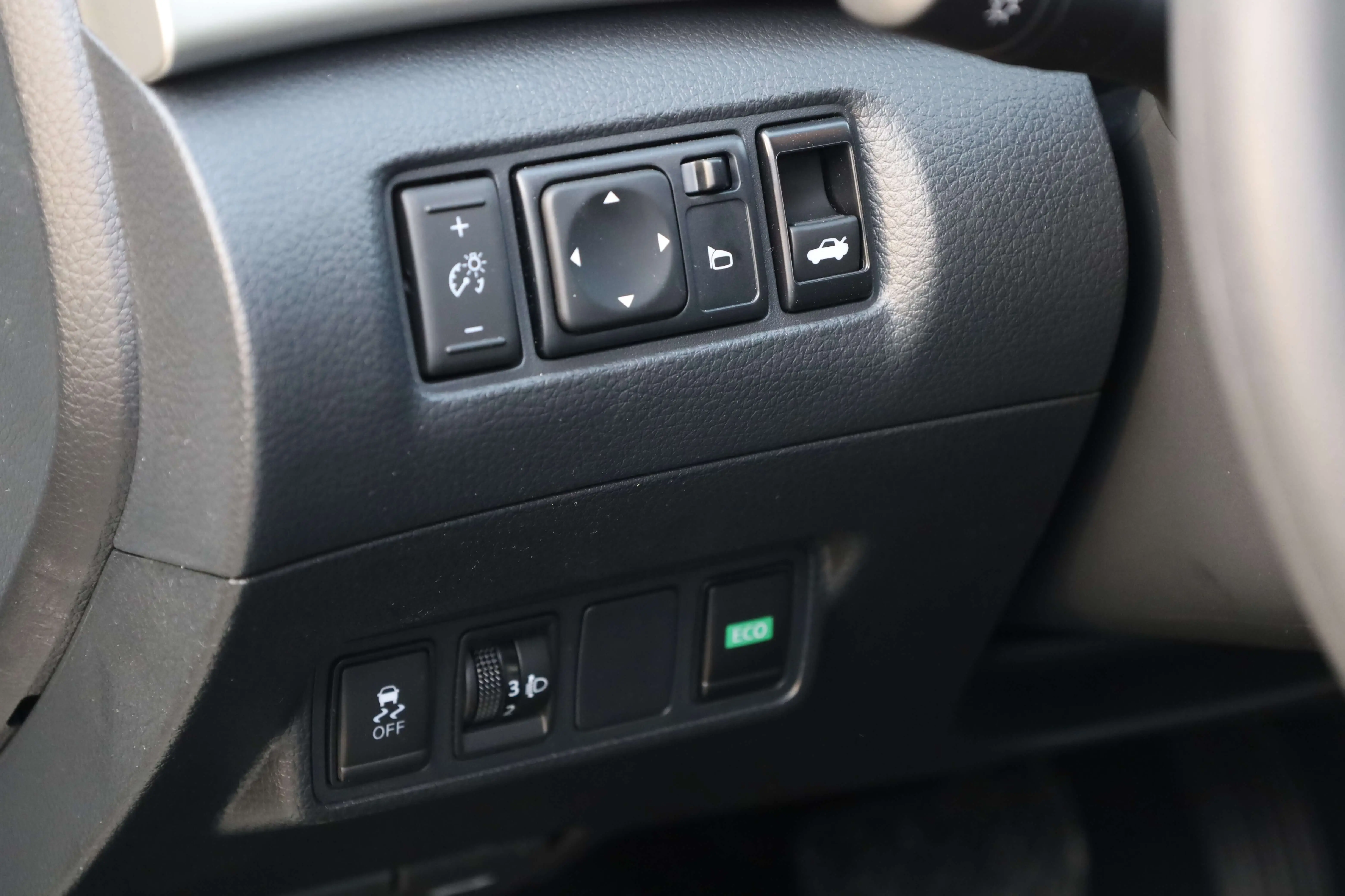 Nissan Sylphy Classic 1.6L 2025 Model images