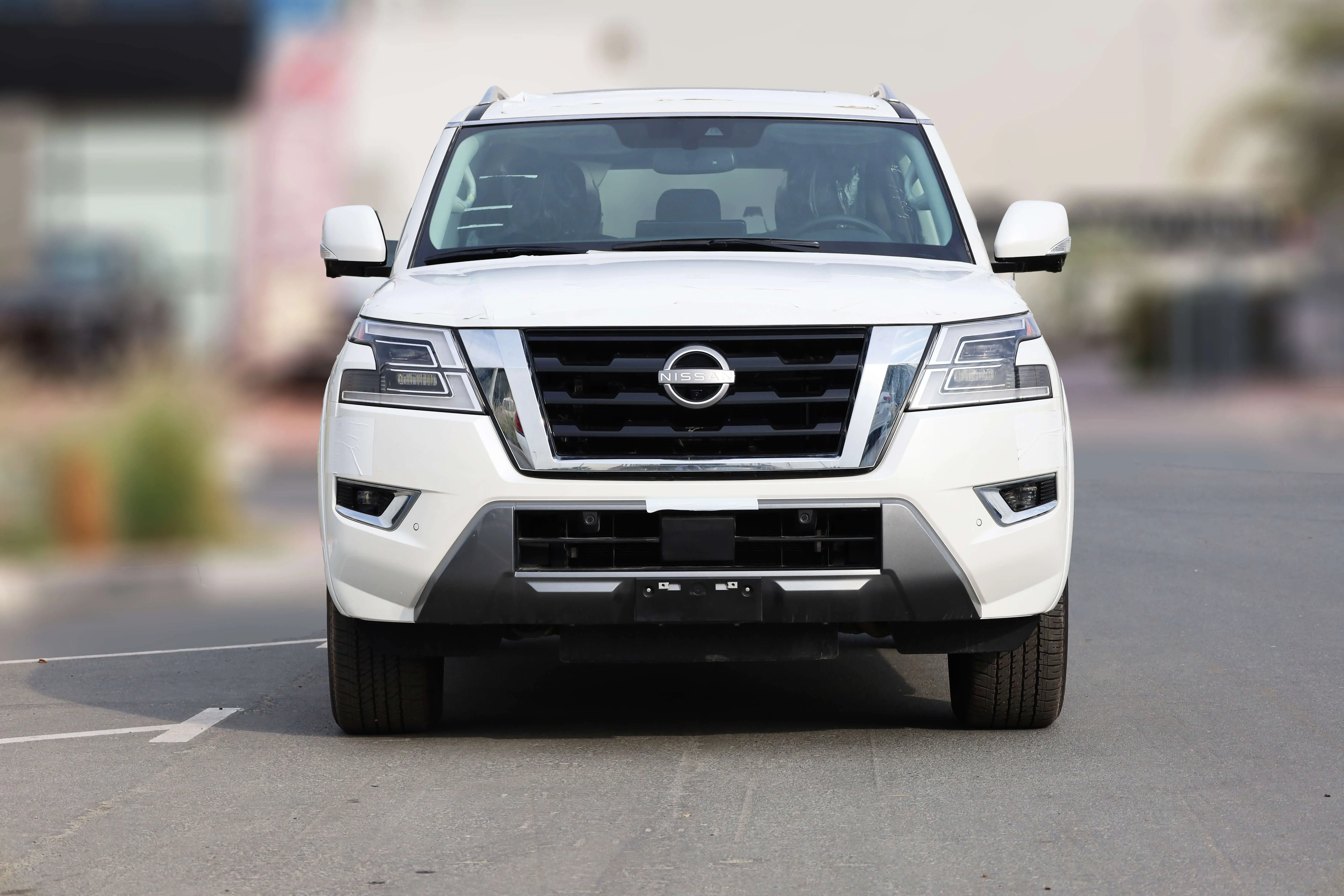 Nissan Armada SL 5.6L V8 US spec 2024 Model images