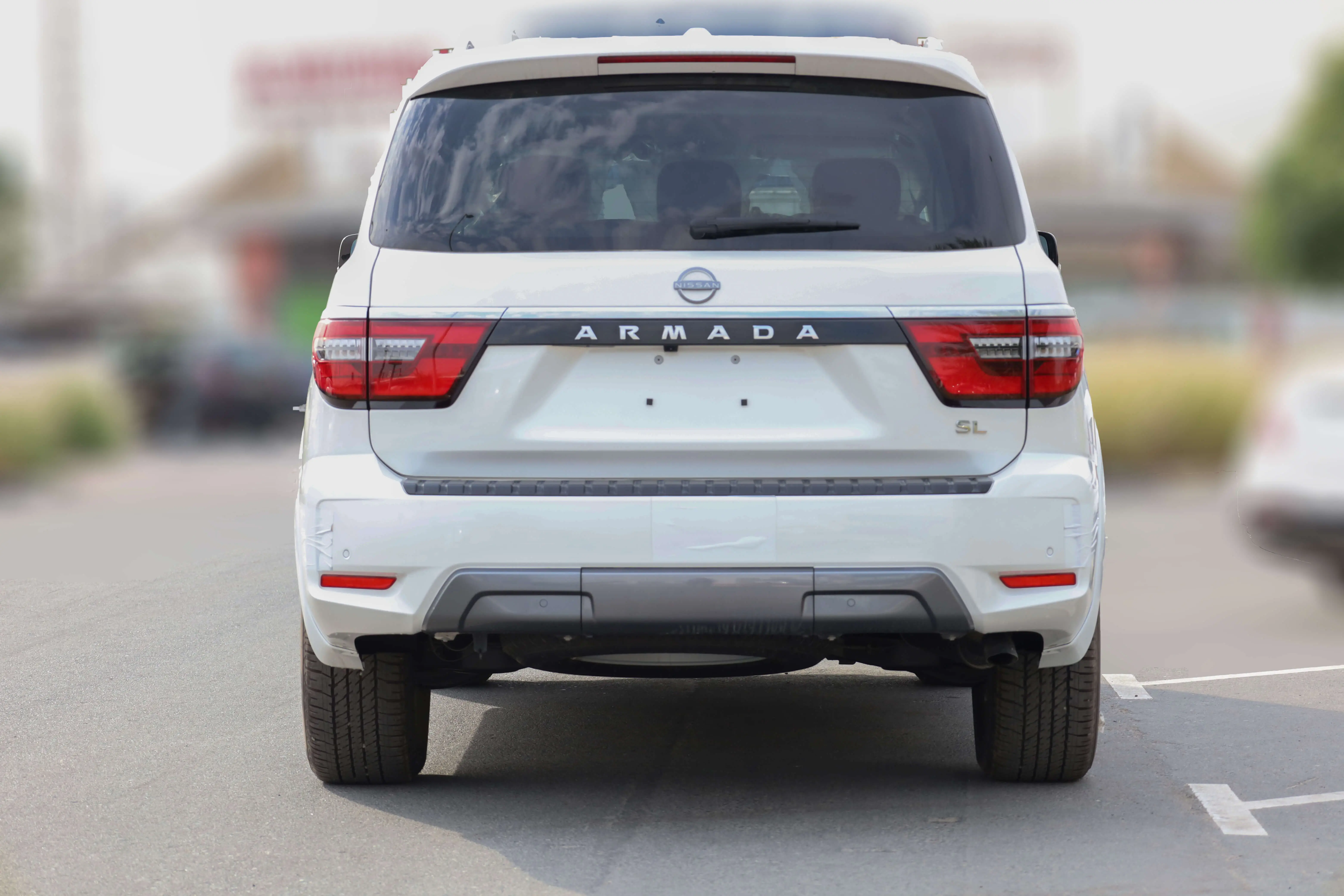 Nissan Armada SL 5.6L V8 US spec 2024 Model images