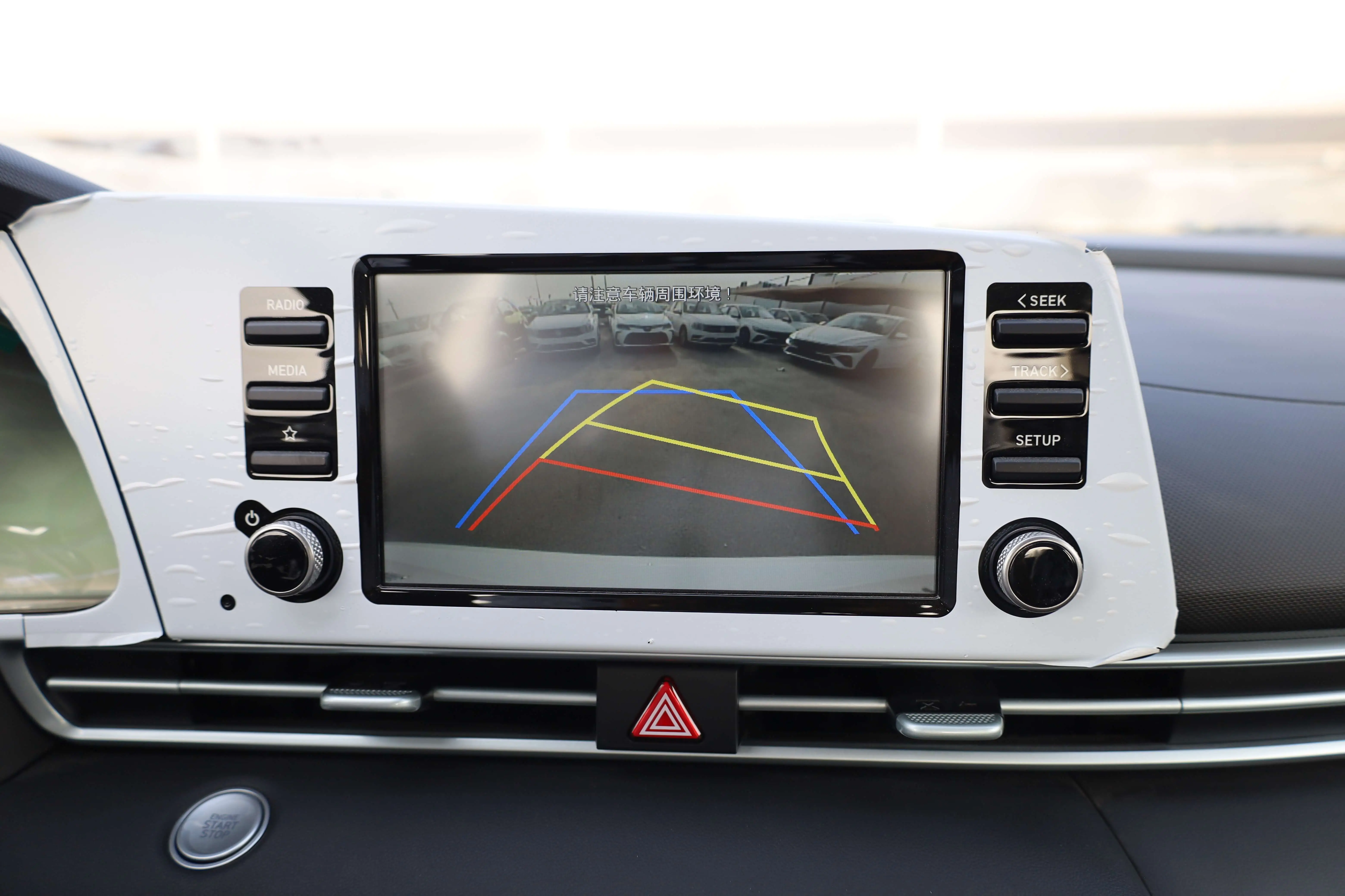 Hyundai Elantra 1.5L GLX 2025 Model images