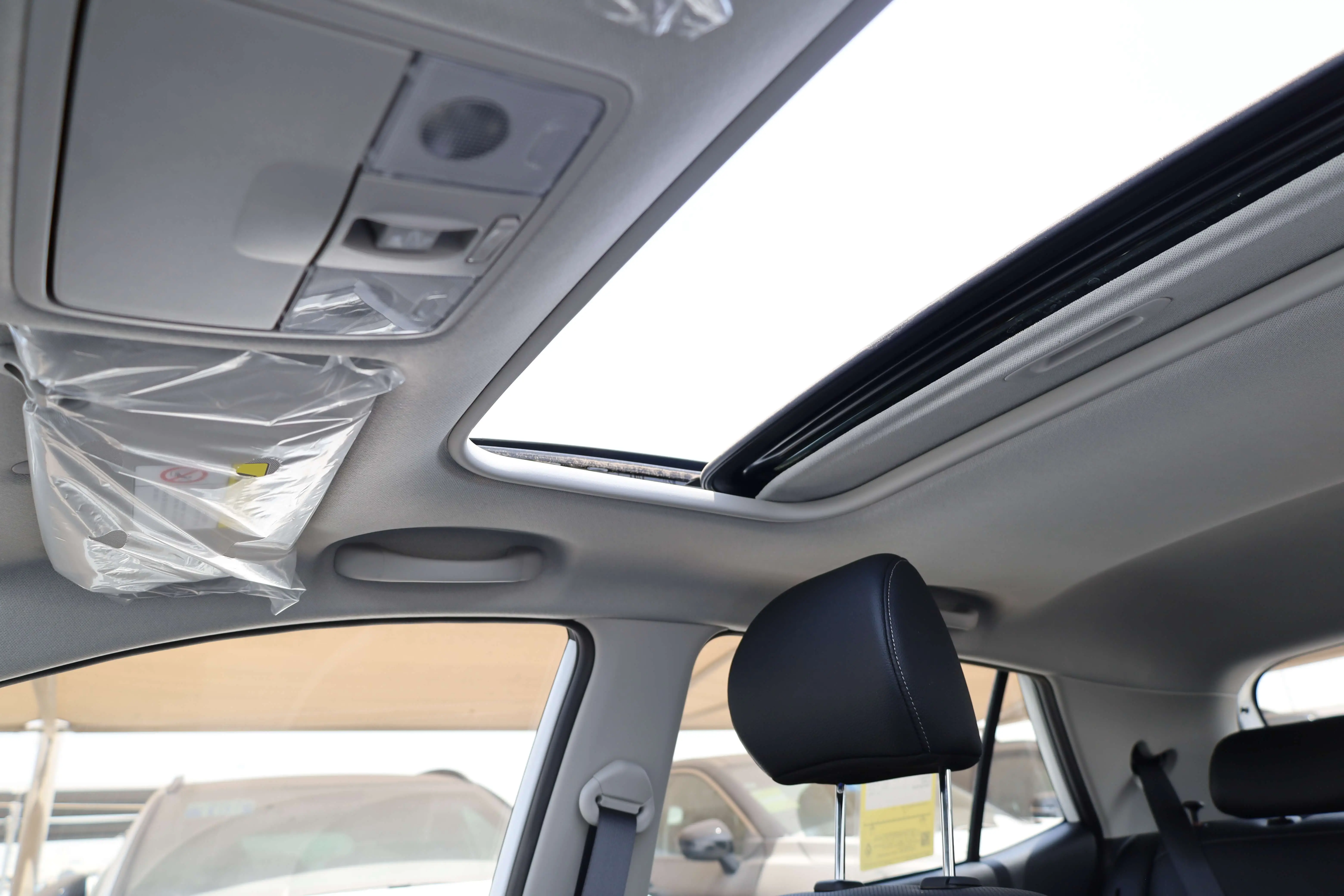 KIA KX1 Skylight 1.4L 2025 Model images