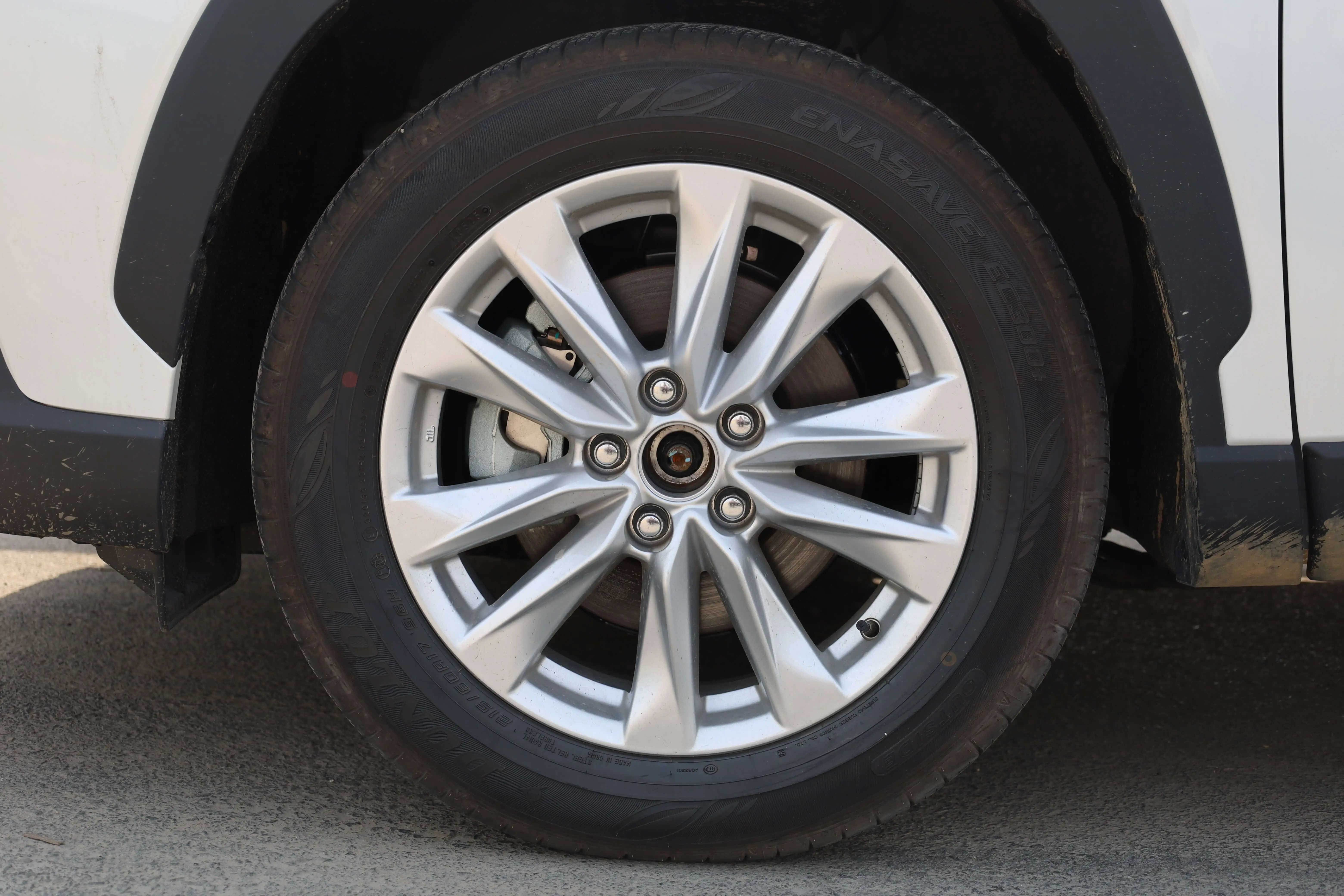 Toyota Corolla Cross 2.0L Pioneer Hybrid 2025 Model images