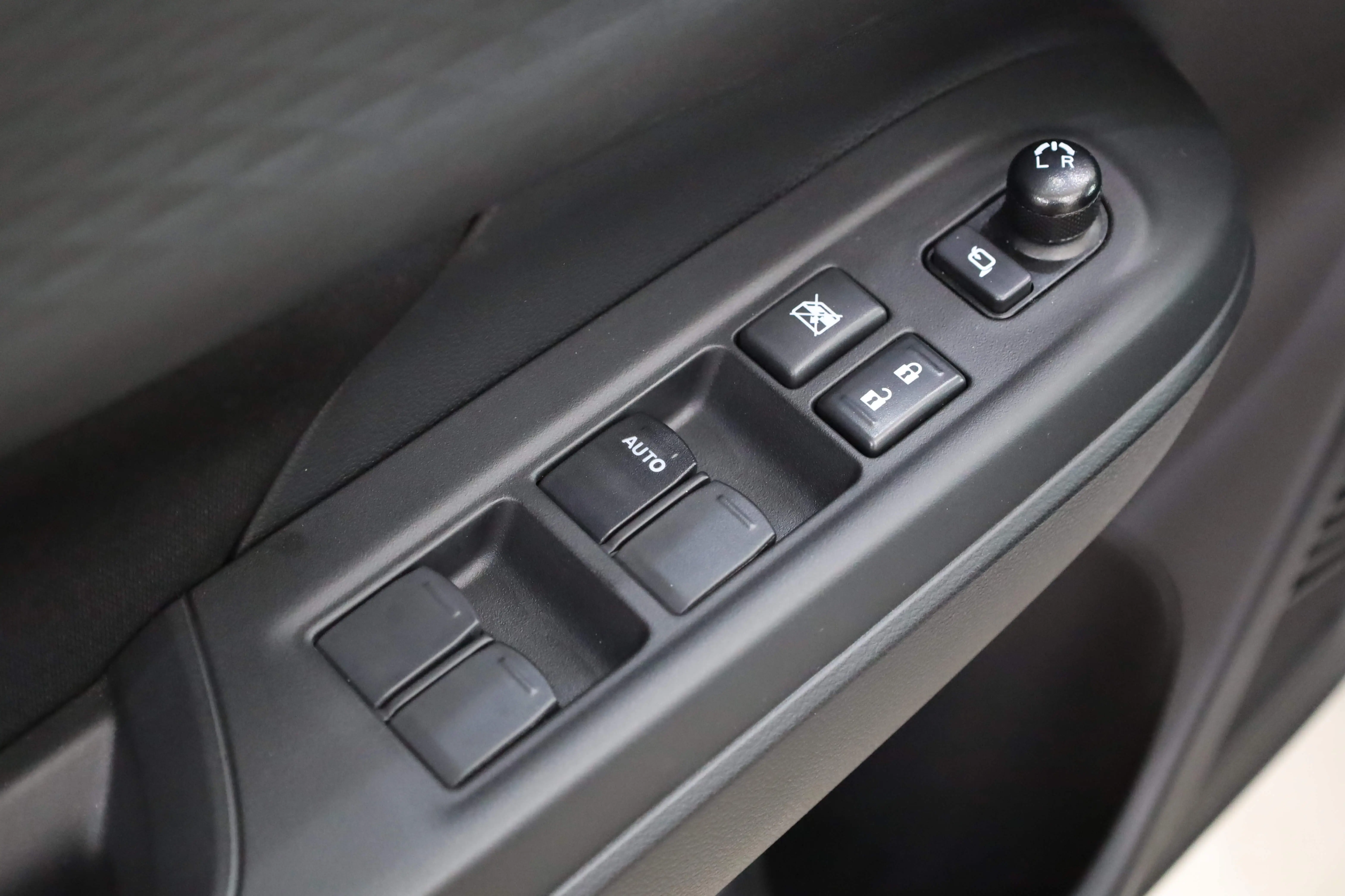 Suzuki Swift 1.2L GLX 2026 Model images