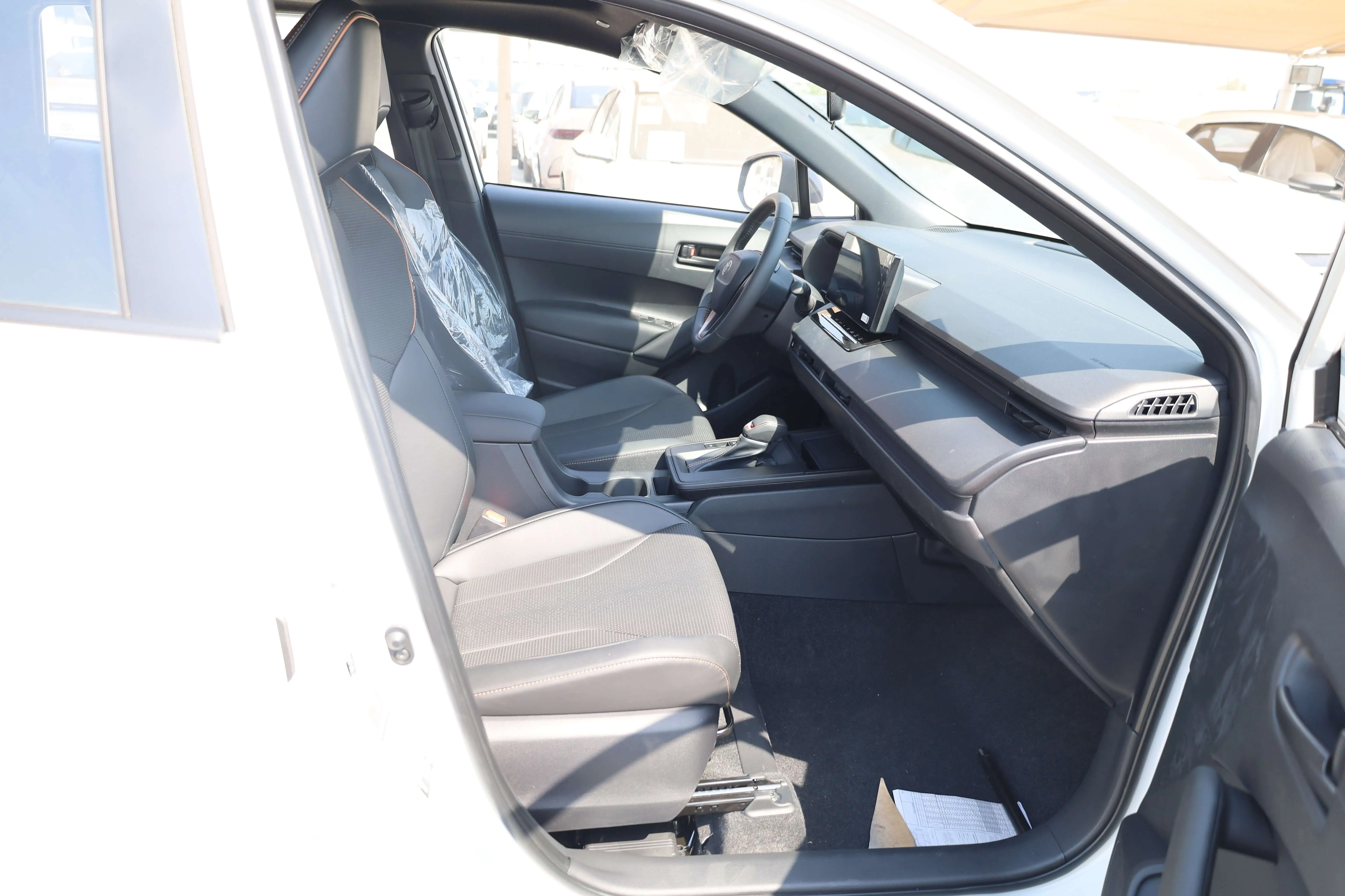 Toyota Corolla Cross 2.0L Elite 2025 Model images