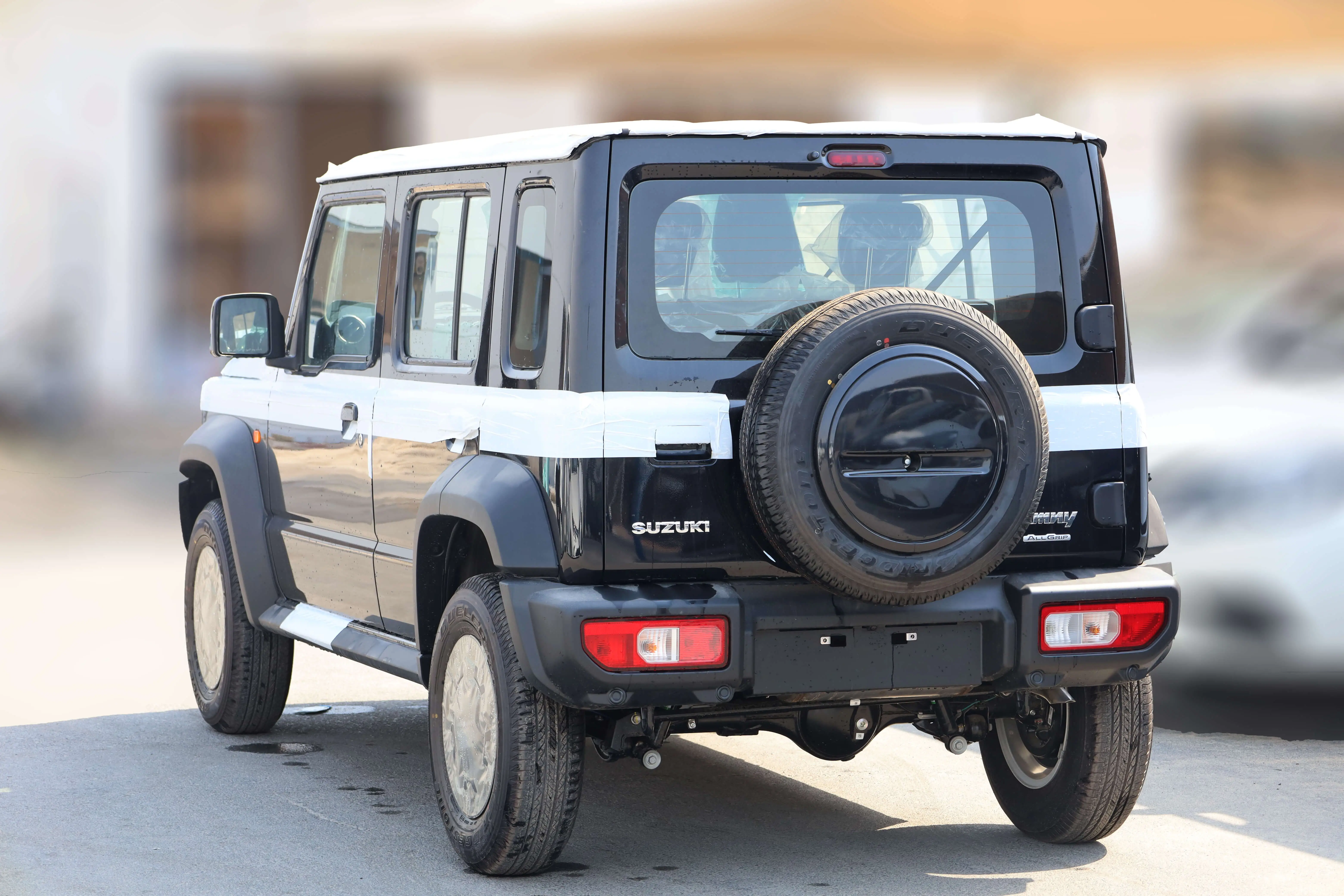 Suzuki JIMNY 1.5L GLX 5door 2026 Model images