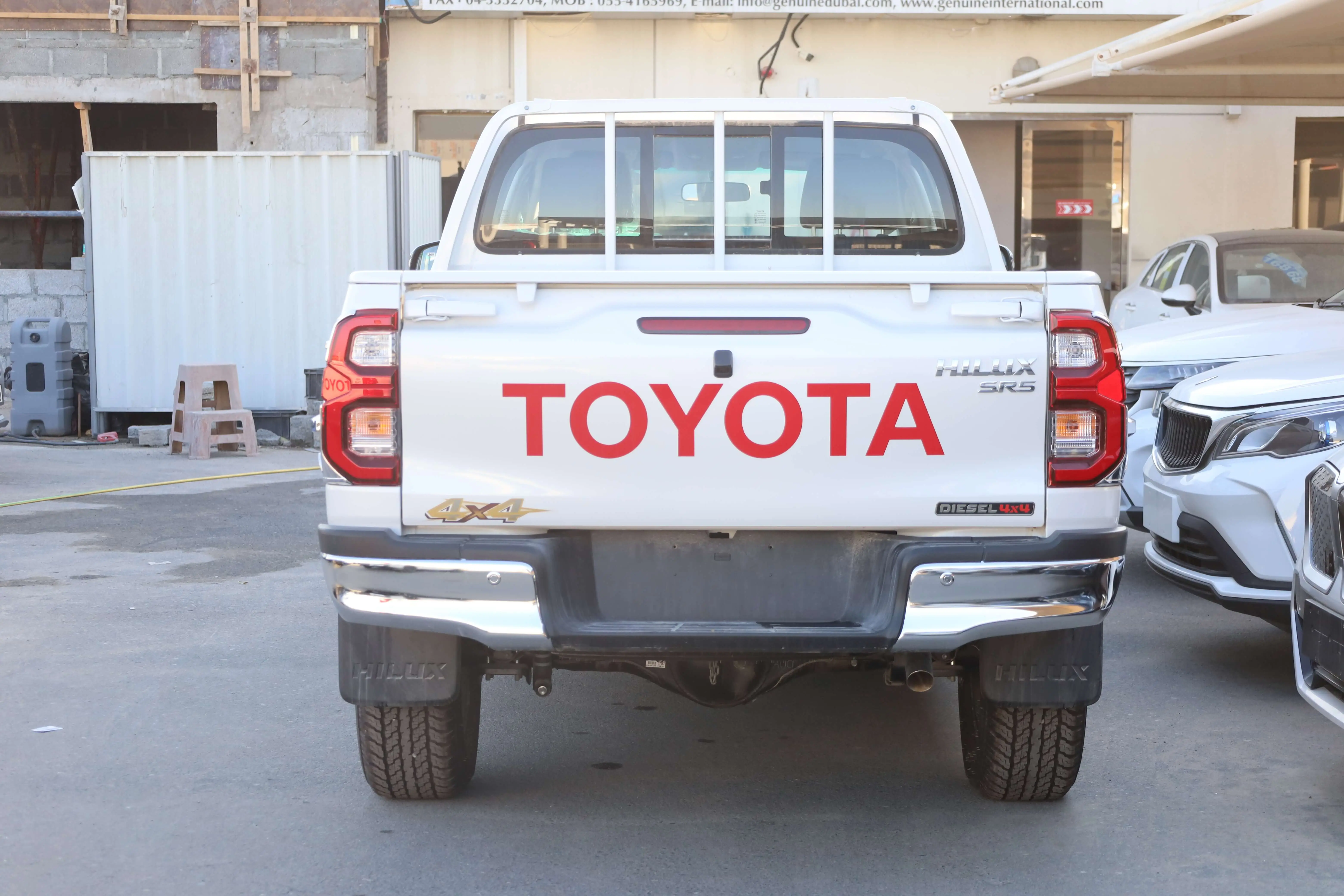 TOYOTA HILUX 2.4L DC DIESEL FULLOPTION 2025 MODEL images