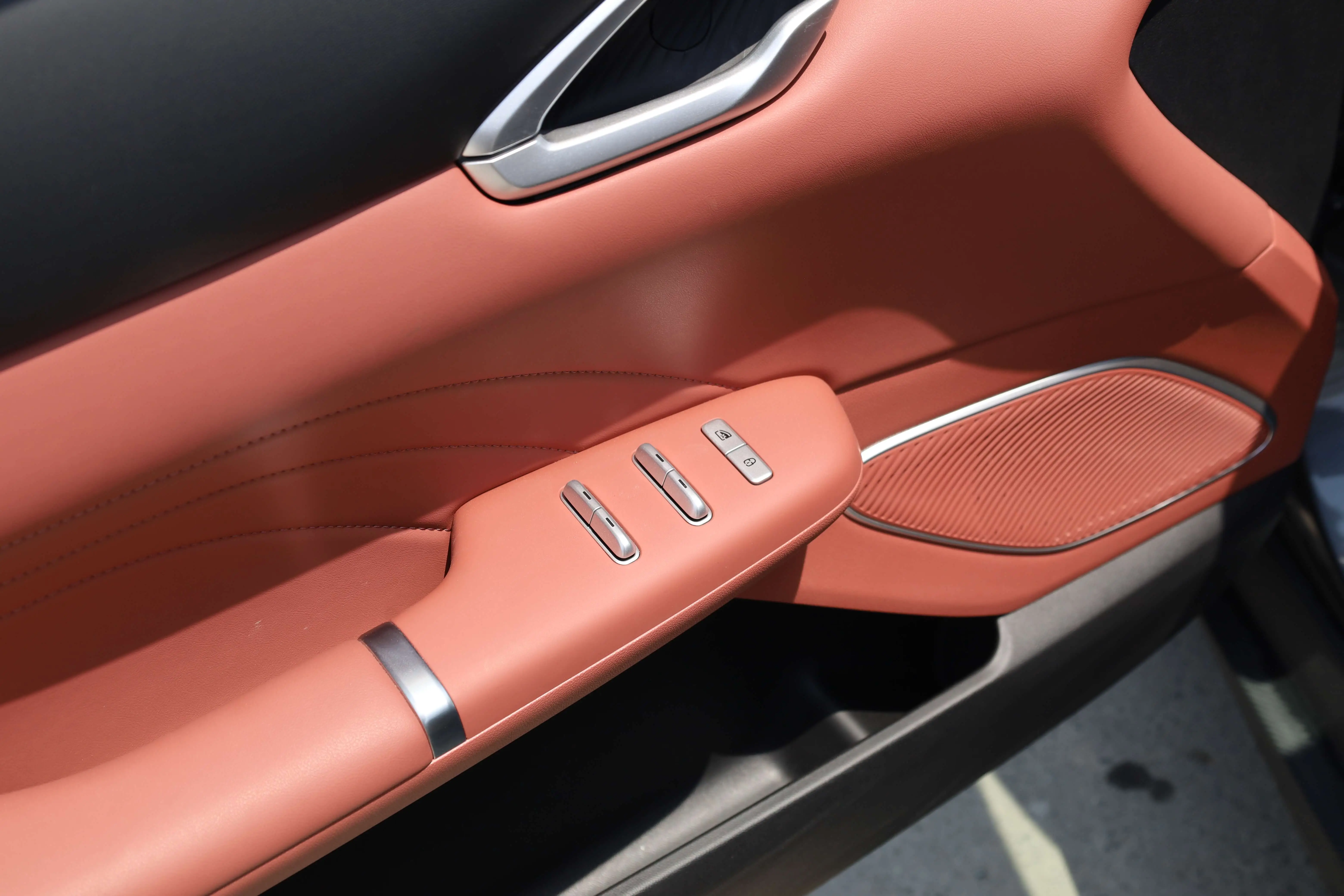 Changan EADO 1.5L PHEV 2026 Model images