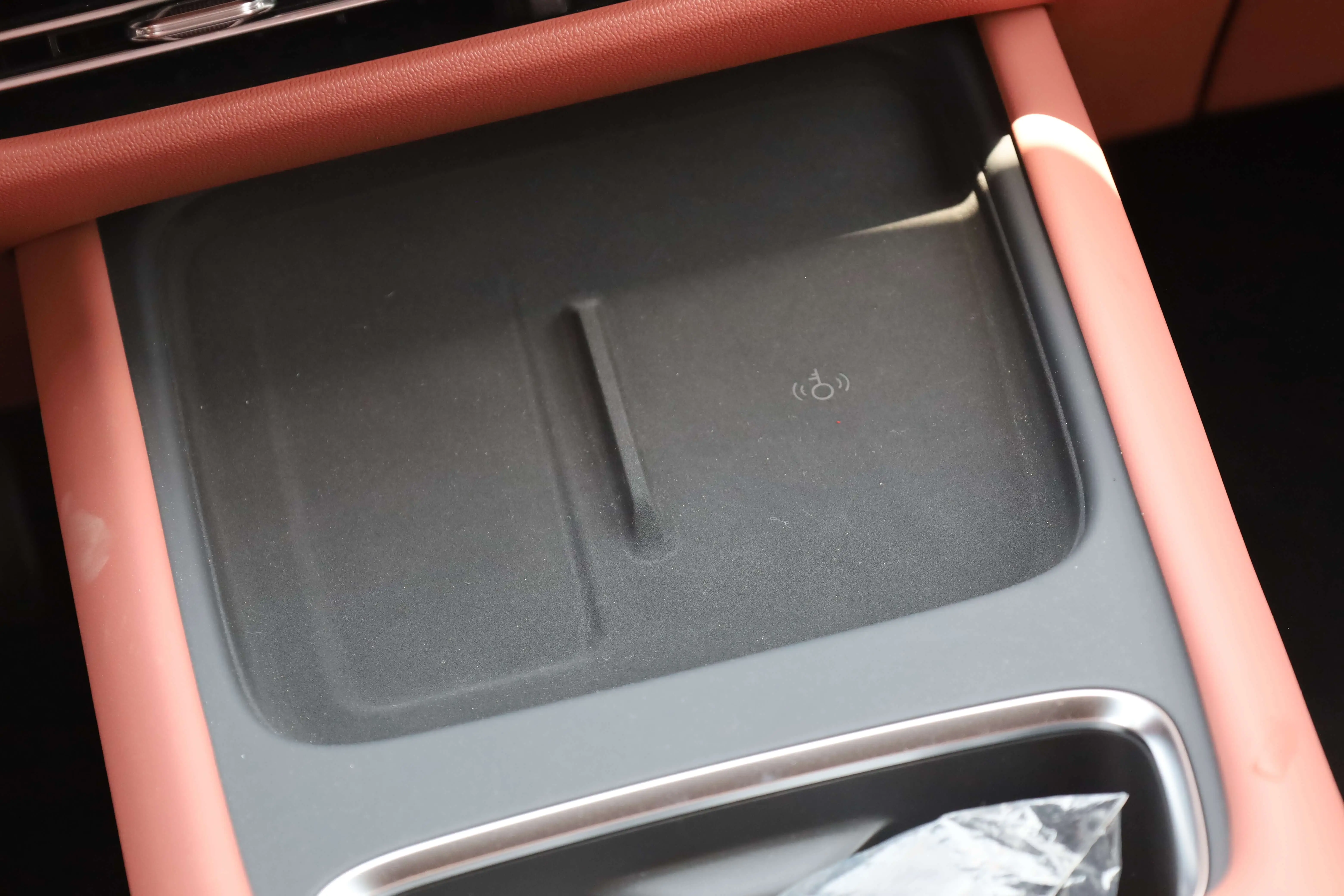 Changan EADO 1.5L PHEV 2026 Model images