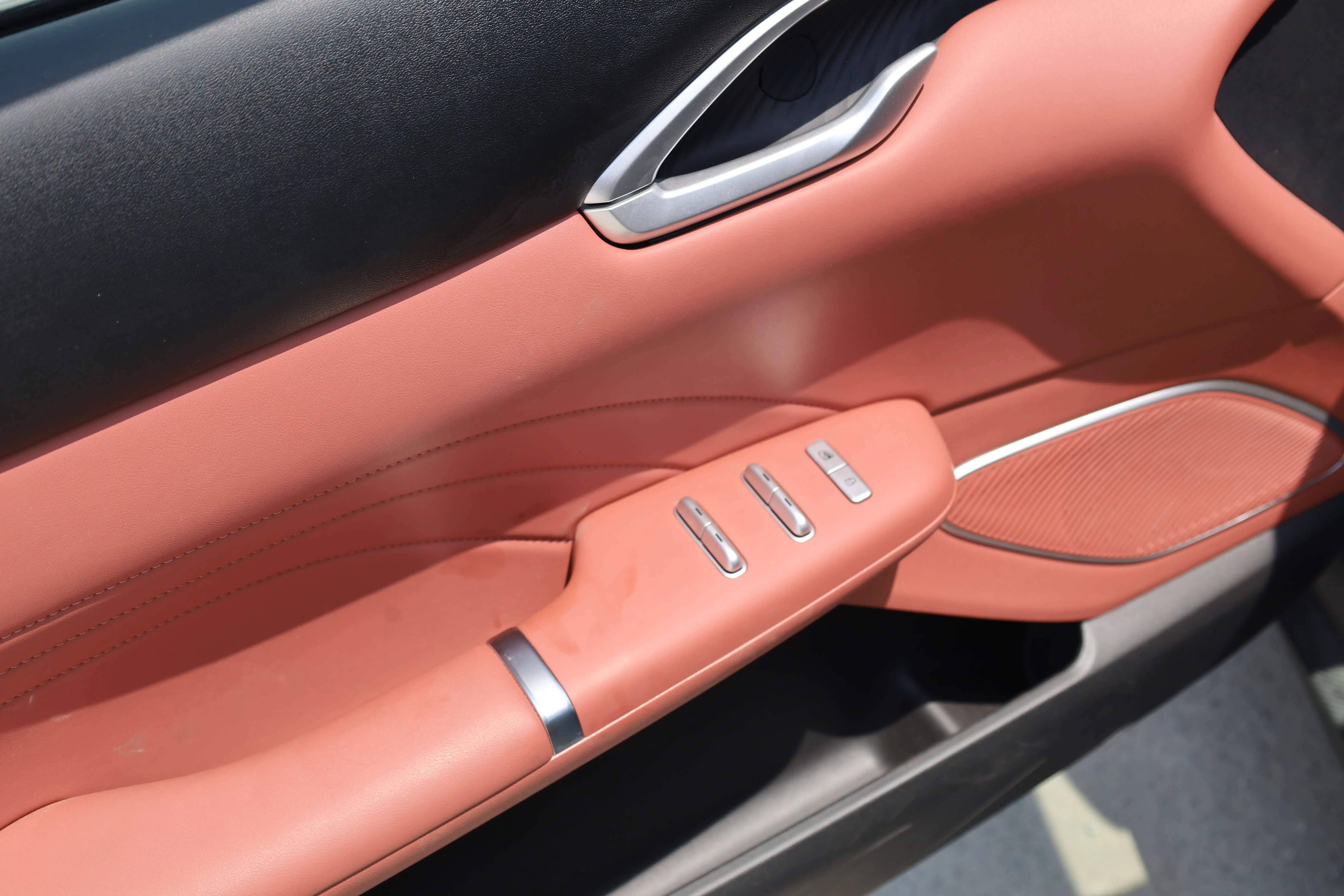 Changan EADO 1.5L PHEV 2026 Model images
