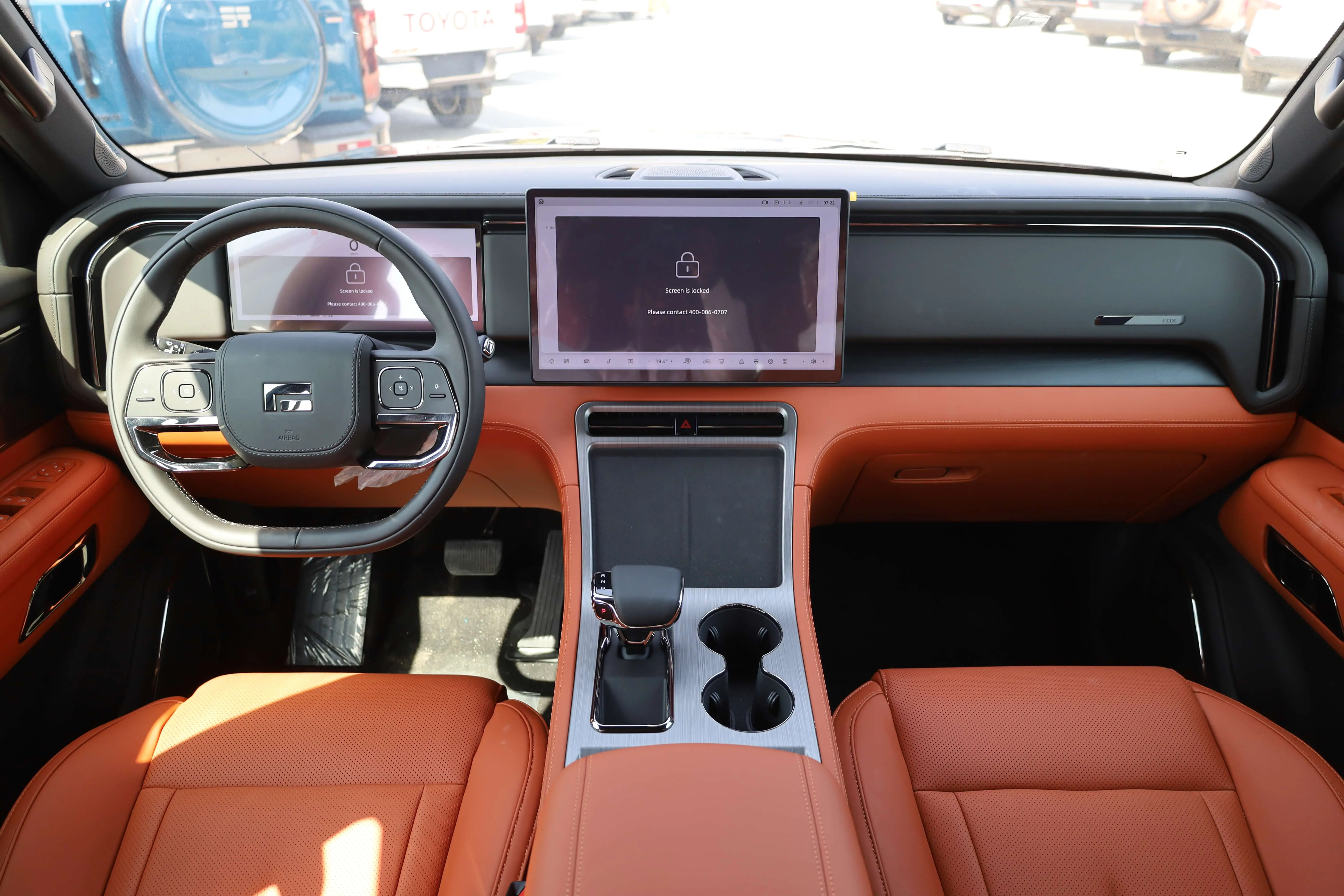 ROX 01 LUXURY ALL TERRAIN SUV 1.5L PHEV images
